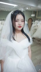 -莫小姐婚纱