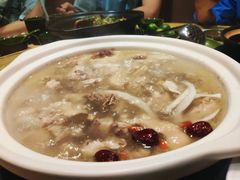 原味椰子鸡汤-龙泉人椰子鸡.糟粕醋.海南菜(三亚旗舰店)