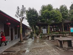 -周老三跷脚牛肉·全牛火锅(非遗传承店)