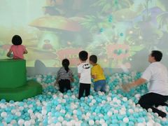 -蒙特利亲子乐园