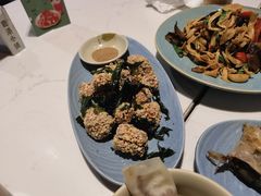 -鹿港小镇(金虹桥国际中心店)