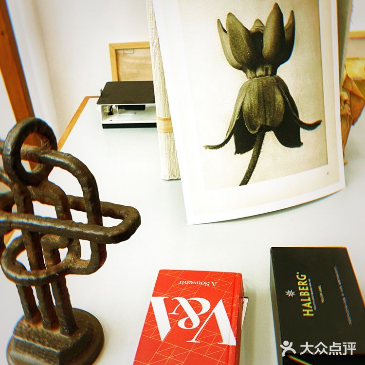 草场地｜兼容市井生活与精神面包的艺术村