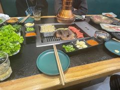 -臻牛烤肉