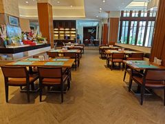 -亚龙湾希尔顿自助餐厅·海鲜·烧烤·沙滩BBQ·现场乐队