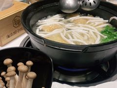 -东椰·海南椰子鸡火锅(朝阳门店)