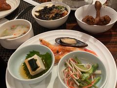 -君来湖滨饭店·玫瑰园