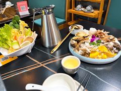 -野菌皇海景野生菌火锅(滨海大道店)