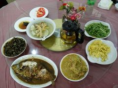 -小陆莲花蟹园农家乐(莲花岛店)