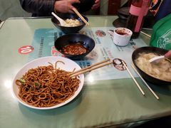 -白玉兰小吃(新村路店)
