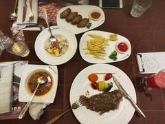 -尊品牛排(中大国际店)