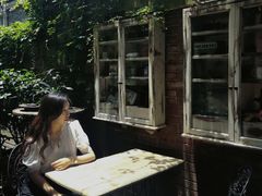 -古董花园(思南路42弄小区店)