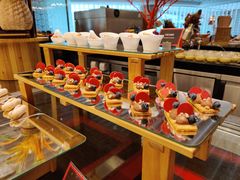 -圣丰索菲特·2 On 988 Café 自助餐厅
