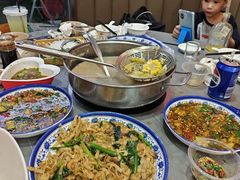 -官塘陈记鱼生·潮汕砂锅粥·潮汕生腌牛肉火锅(潮枫路总店)