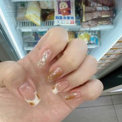 -晨·艺美甲美睫