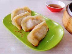 -珊珊小笼馆(仙霞路店)