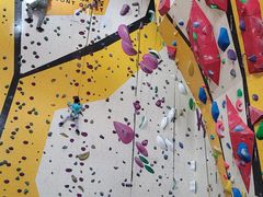 -问山MountQuest攀岩馆