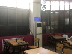 大堂-清真·白家牛肉罩火烧老店(育才街店)