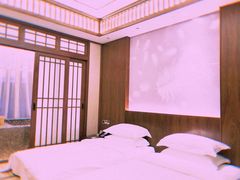-白桦林温泉谷