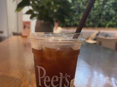 -Peet's 皮爷咖啡(杭州来福士店)