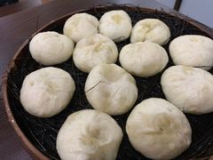 -舒小笼松针小笼包