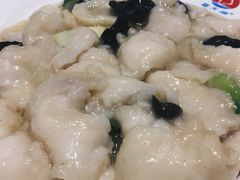 溜鱼片-小船渔村•大连菜•大连焖鱼(明泽街店)
