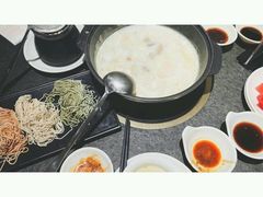 -煲宫猪肚鸡(昆山金鹰国际购物中心店)