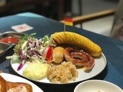 -又见马甲M8融合西餐厅(厦门体育中心店)