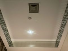 -水立方国际汤泉(六一中路店)