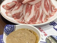 -楼外楼大刀肉传统火锅居(博学路店)