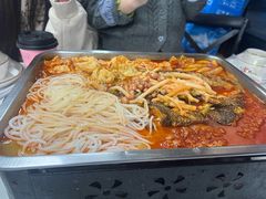 -在巷子里的烤肉店·螺蛳粉烤鱼·牛蛙(和美城店)