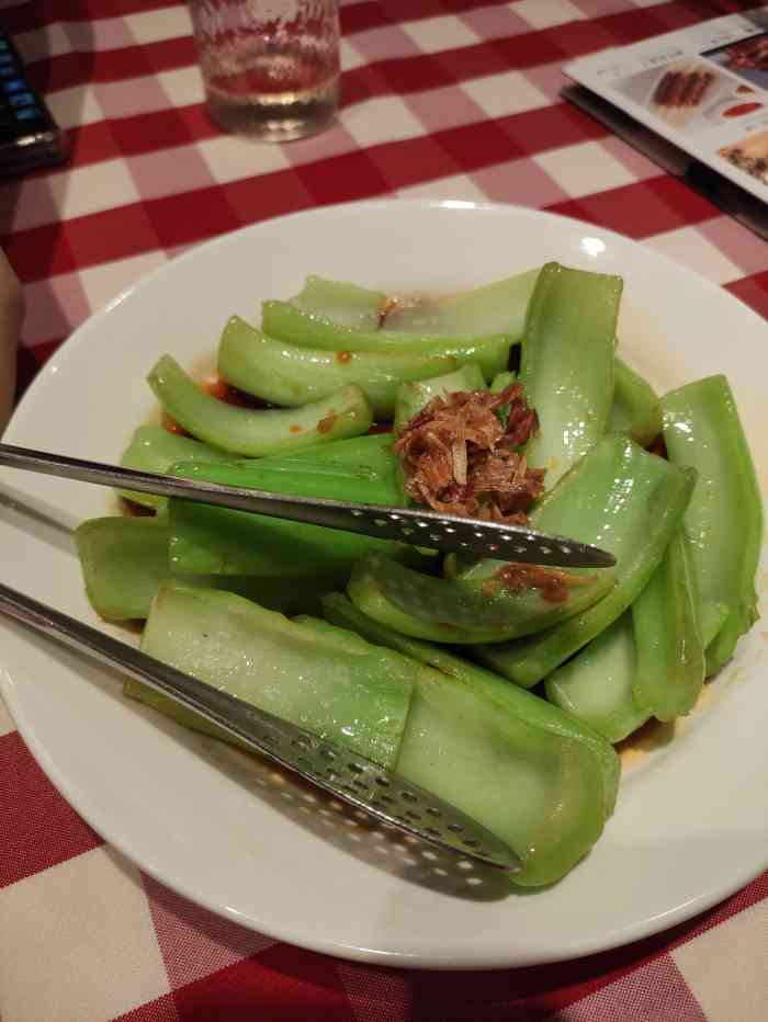 西贝莜面村(东莞汇一城店)-"[薄荷]环境:普普通通吧 就商场风的那..."