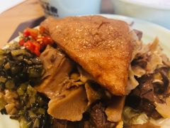 -熊大师牛羊粉(红谷凯旋店)