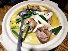 山药焖腊蹄-巴土人家恩施菜馆(古德寺店)