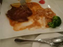 -红房子西菜馆(淮海店)