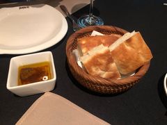 餐前面包-Efes Turkish & Mediterranean Cuisine 艾菲斯餐厅(陆家嘴店)