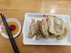 -小姜锅贴(凤凰街店)