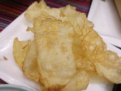 -香巴拉云南餐厅(华莱坞店)