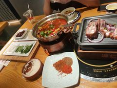 -娜仁图雅蒙古美食村(33小镇店)