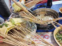 -马路边边串串香(苗栗路店)