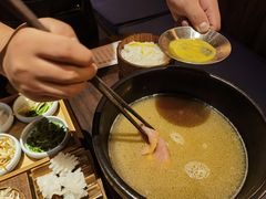 -银米·云南传统过桥米线(双廊黑金冠店)