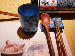 餐具摆设-舞漁日料美人胶原锅(陆家嘴中心店)