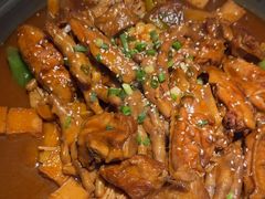 -徐记小怪兽肉蟹煲(中央大街店)