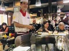 -利昂法式铁板主题餐厅(新奥购物中心店)