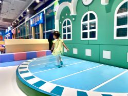 -利奥梦幻主题乐园(爱琴海购物公园店)