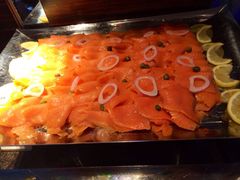 iphone_upload_pic-广州花园酒店-凌璇阁360度高空海鲜自助餐CAROUSEL