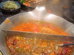 -湊湊火锅·茶憩(打浦桥日月光店)