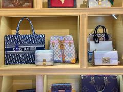 -沐渔二手奢侈品黄金手表包包回收·中古店(广州塔店)