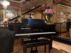 -火车头法国西餐厅