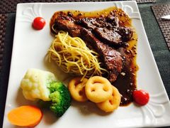 -敦煌山庄摘星阁