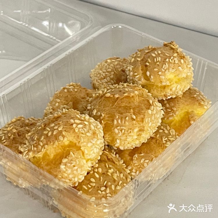鲍师傅新品🔥马蹄爆爆珠泡芙‼️亲测好吃